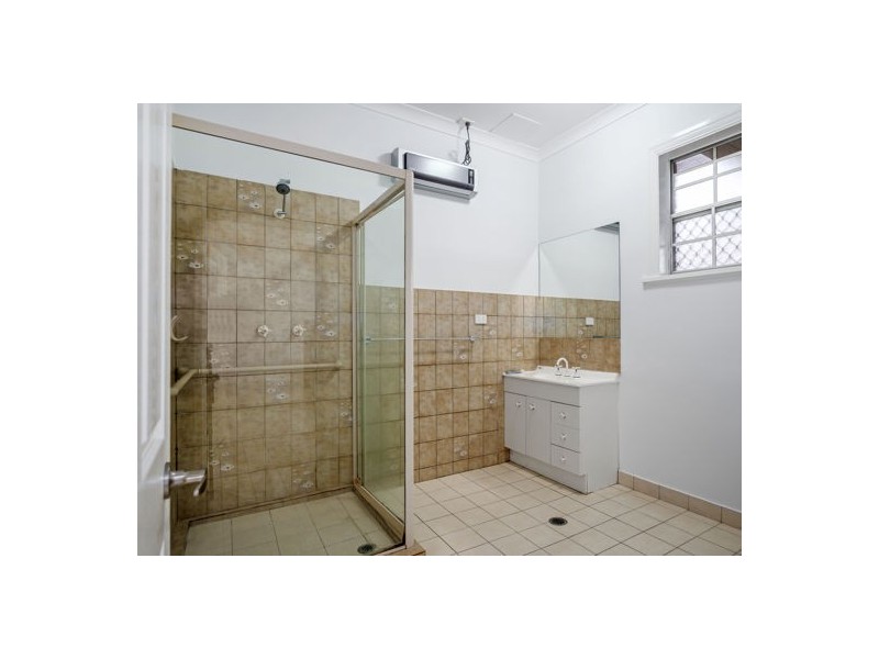 6 Idris Court, Calamvale QLD 4116