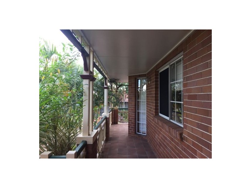 10 Lincoln Place, Stretton QLD 4116