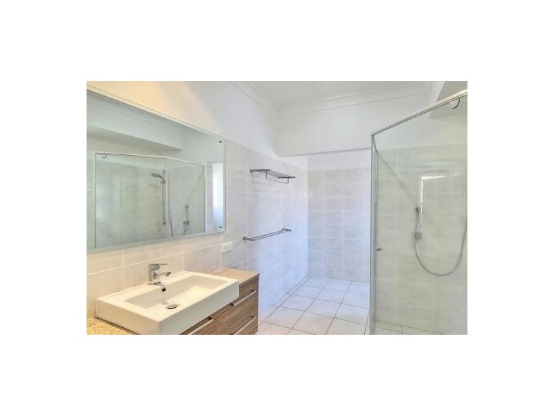 10 Lincoln Place, Stretton QLD 4116