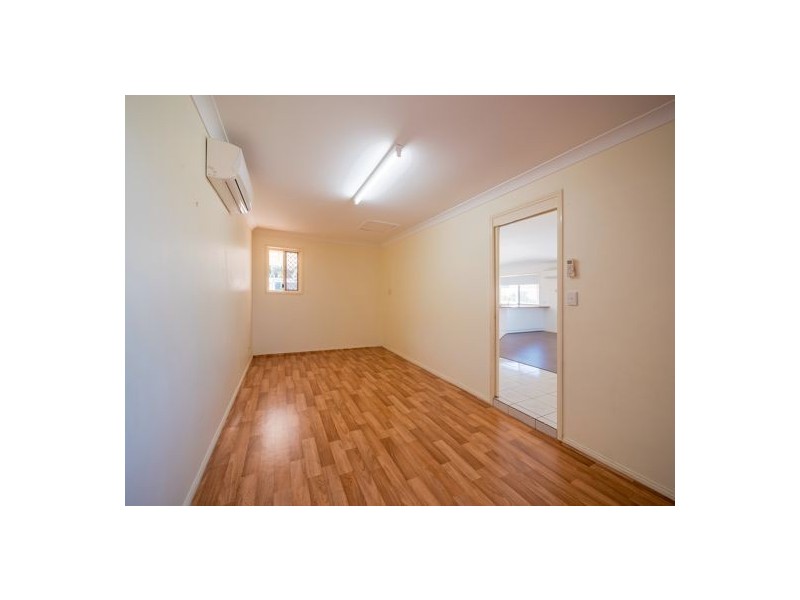 32 Strathairlie Square, Macgregor QLD 4109