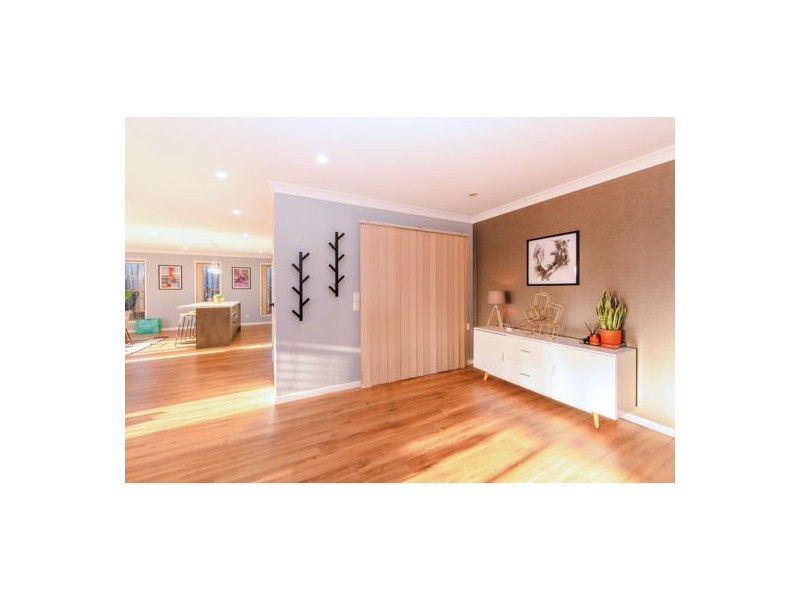 33 Lewis Place, Calamvale QLD 4116