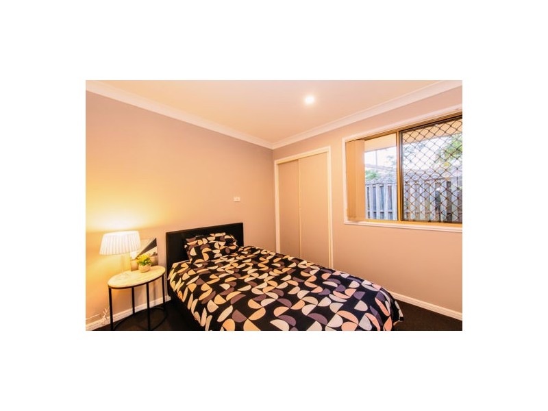 33 Lewis Place, Calamvale QLD 4116