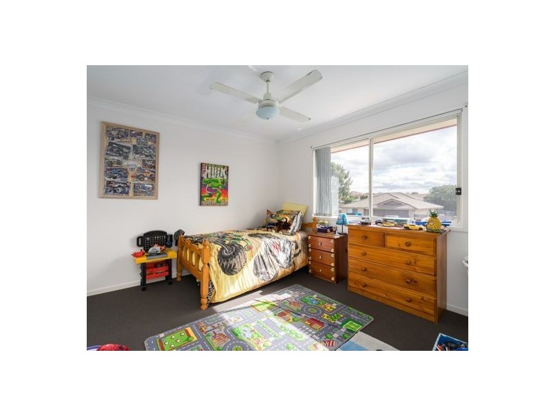 11 Delaforce Street, Regents Park QLD 4118