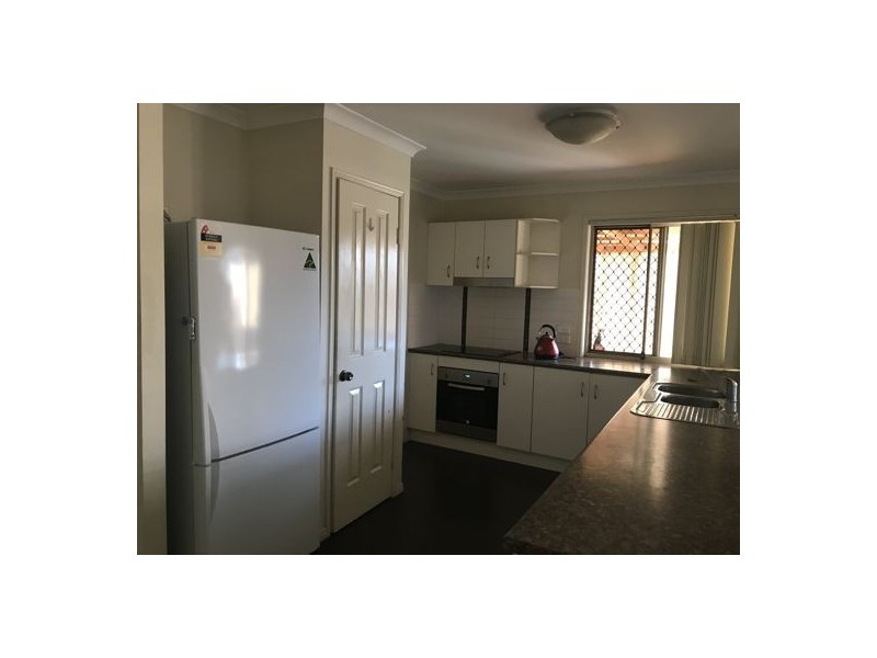 14 Lenton Place, Calamvale QLD 4116