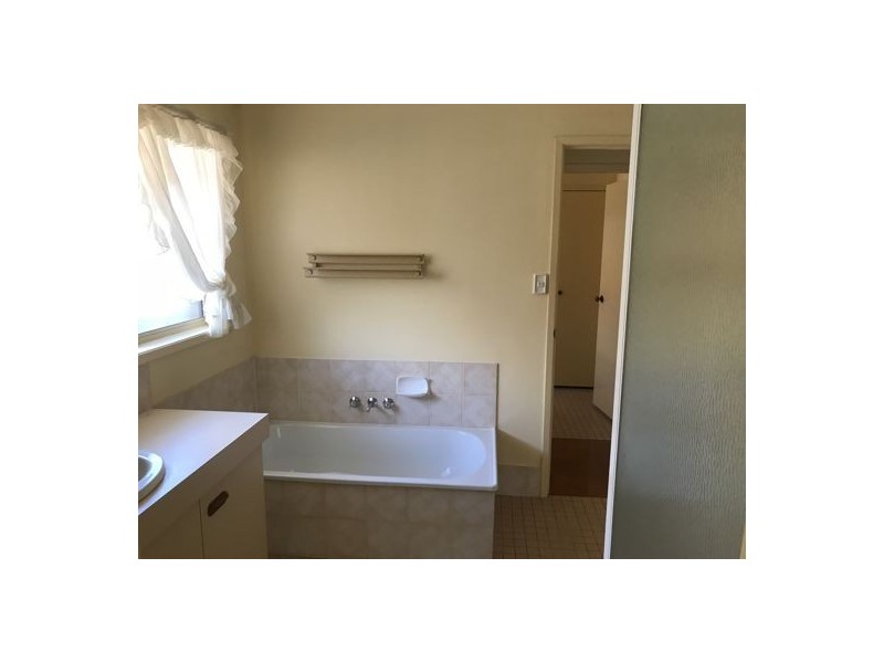 27 Oakville St, Runcorn QLD 4113