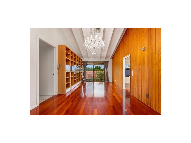 47 Romulus Street, Robertson QLD 4109