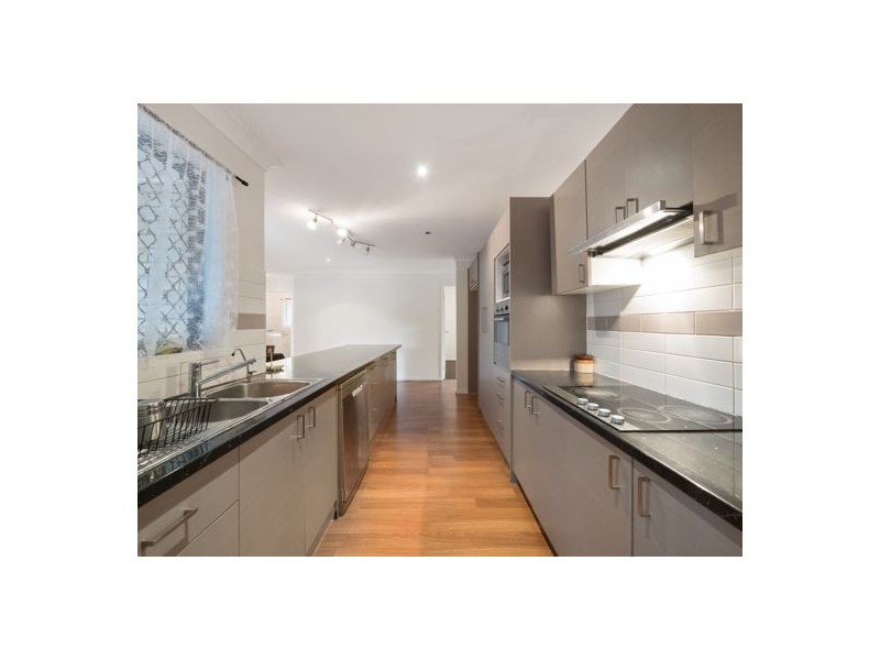 27 Sirett Street (1 Colvillea Street), Runcorn QLD 4113