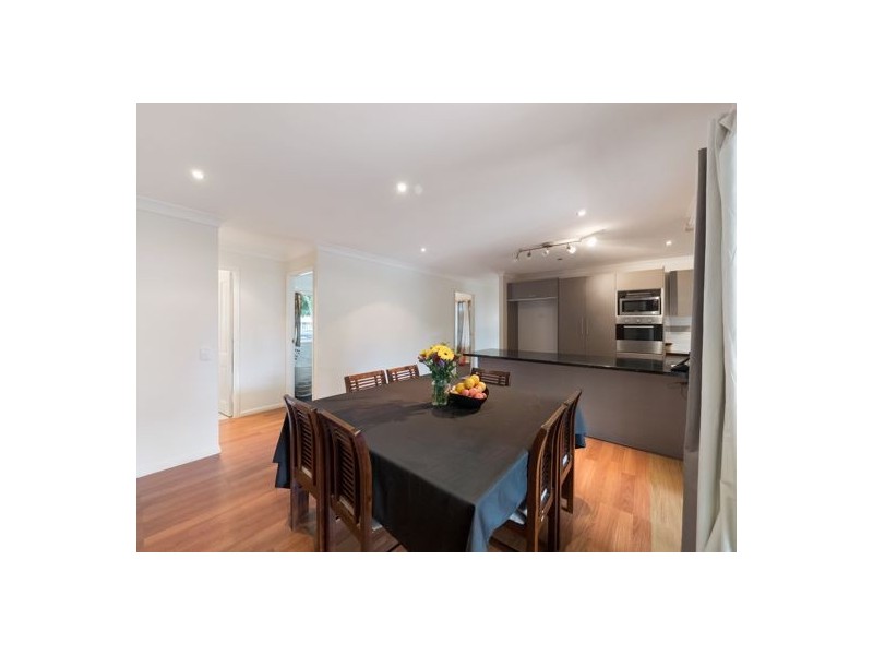 27 Sirett Street (1 Colvillea Street), Runcorn QLD 4113