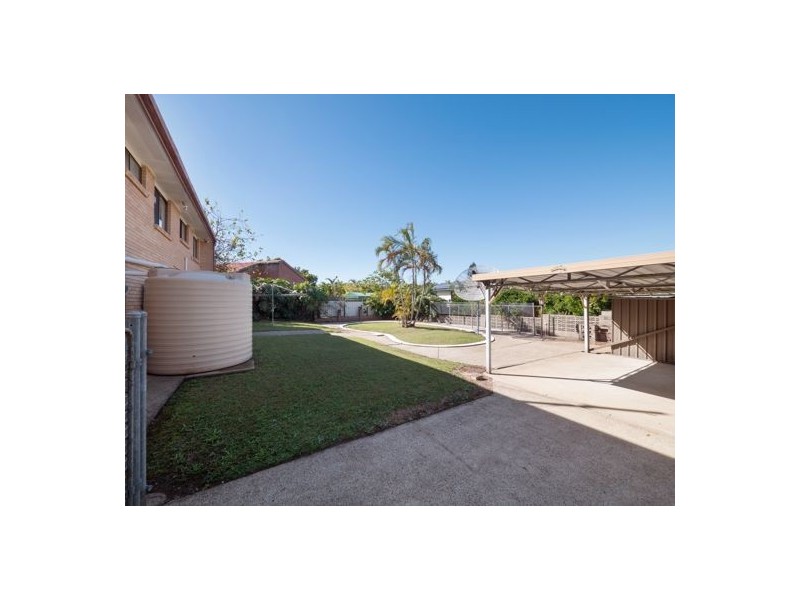 27 Ilya Street, Macgregor QLD 4109