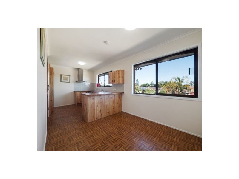 27 Ilya Street, Macgregor QLD 4109