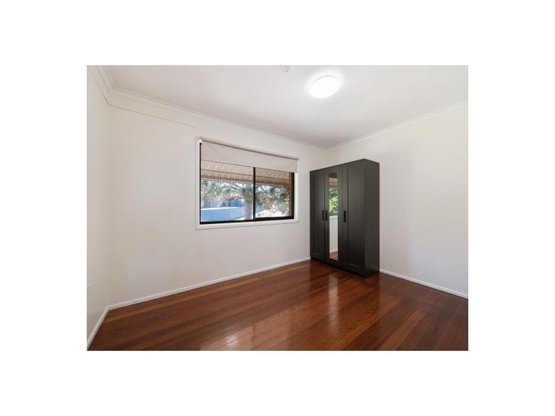 27 Ilya Street, Macgregor QLD 4109