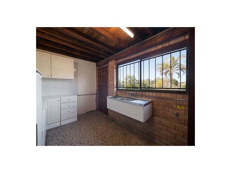 27 Ilya Street, Macgregor QLD 4109