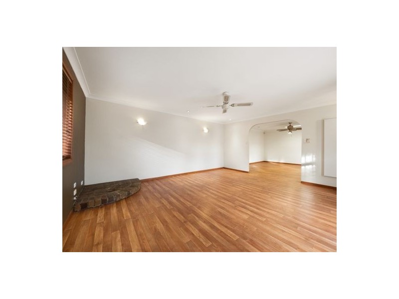 30 Missouri Street (142 Garro Street), Sunnybank Hills QLD 4109