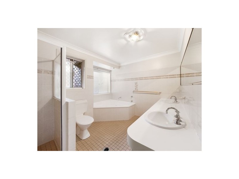 30 Missouri Street (142 Garro Street), Sunnybank Hills QLD 4109