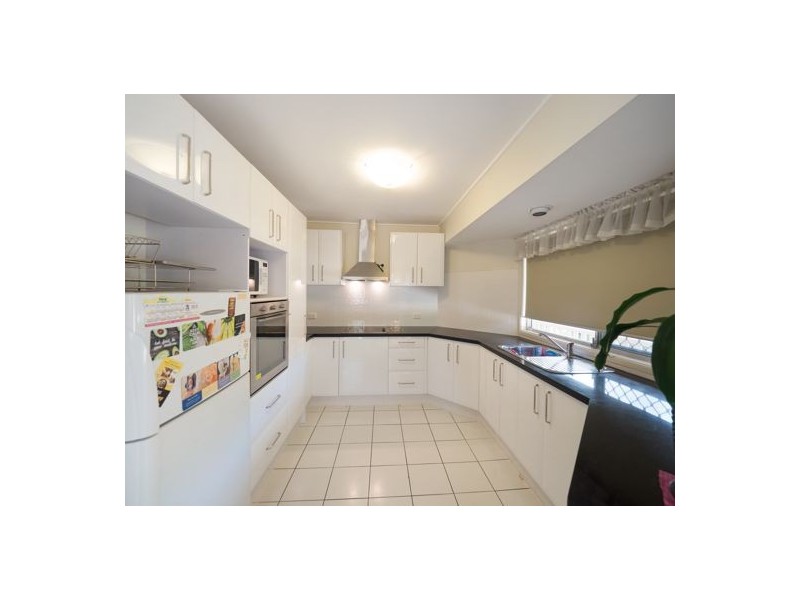 44 Springfield Street, Macgregor QLD 4109