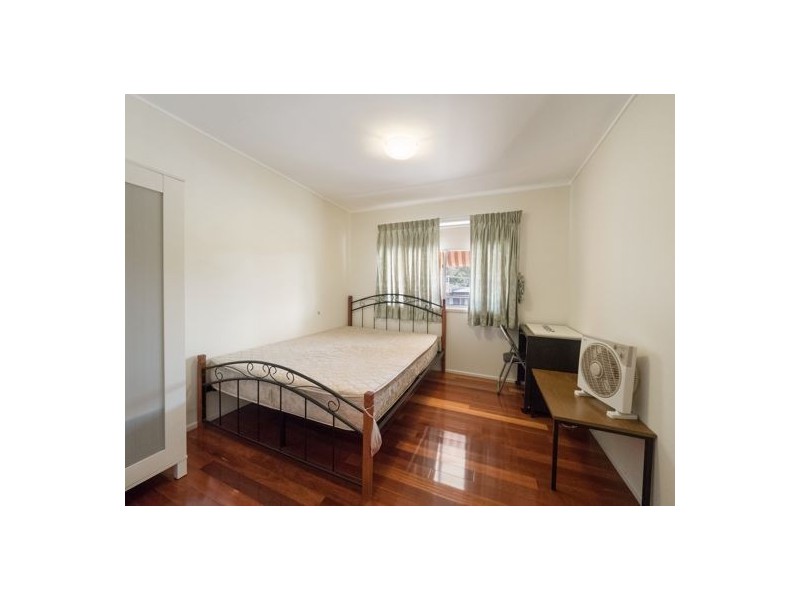 44 Springfield Street, Macgregor QLD 4109