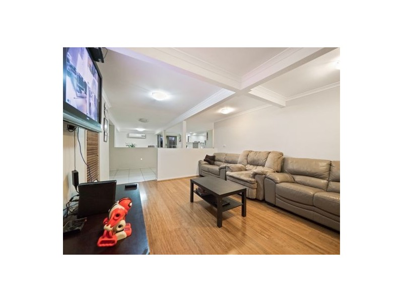 15 Sunningdale Avenue, Rochedale South QLD 4123