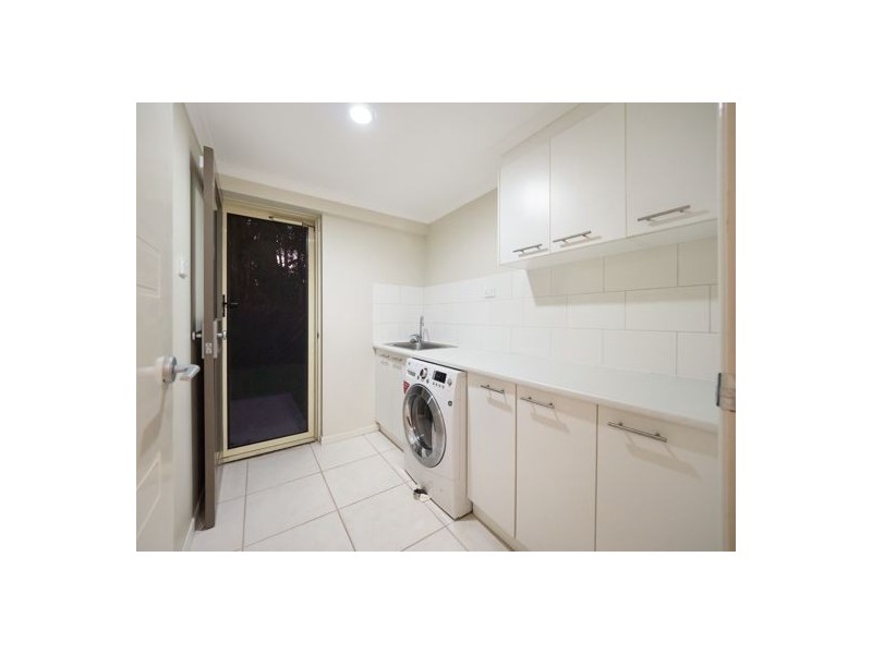 15 Sunningdale Avenue, Rochedale South QLD 4123