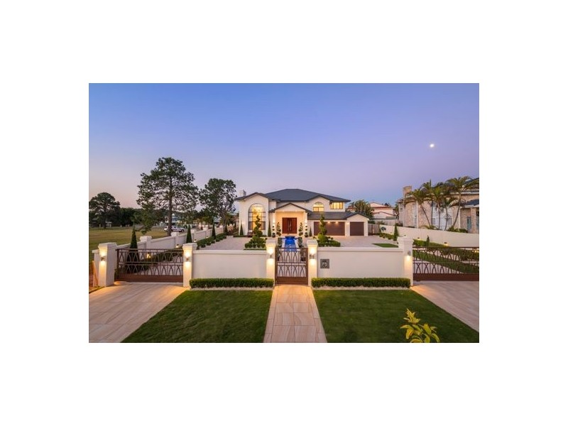 82 The Avenue, Sunnybank Hills QLD 4109