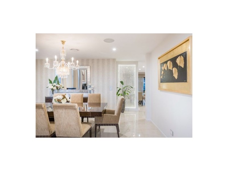 82 The Avenue, Sunnybank Hills QLD 4109