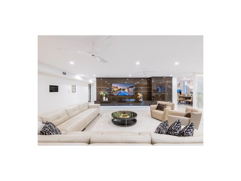 82 The Avenue, Sunnybank Hills QLD 4109