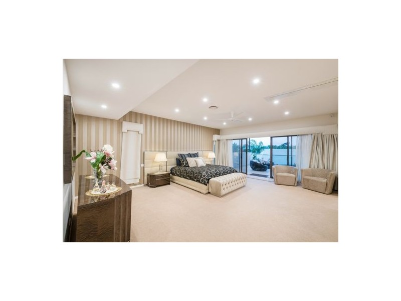 82 The Avenue, Sunnybank Hills QLD 4109