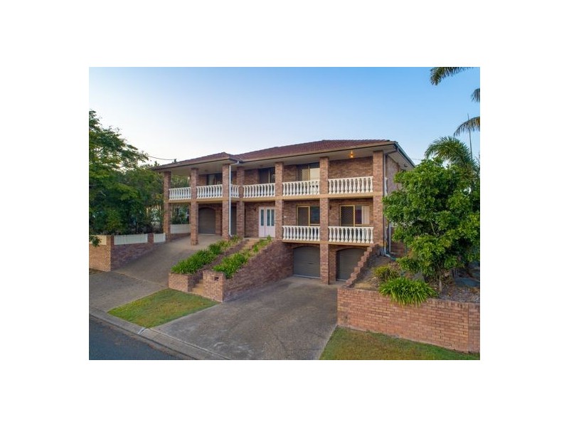 1 Gartford Street (17 Saffron Street), Robertson QLD 4109