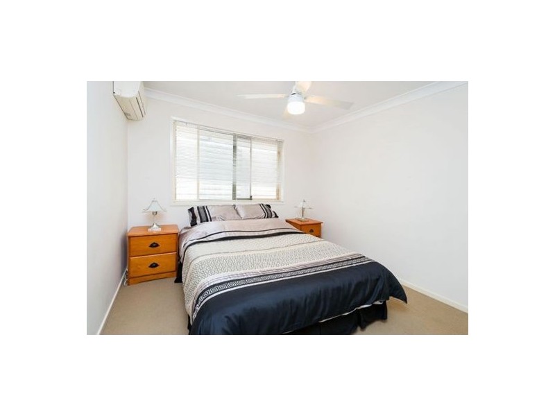 10 Yvonne Road, Eight Mile Plains QLD 4113