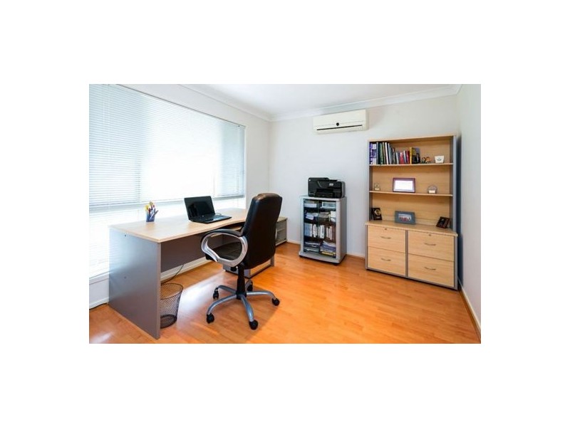 10 Yvonne Road, Eight Mile Plains QLD 4113