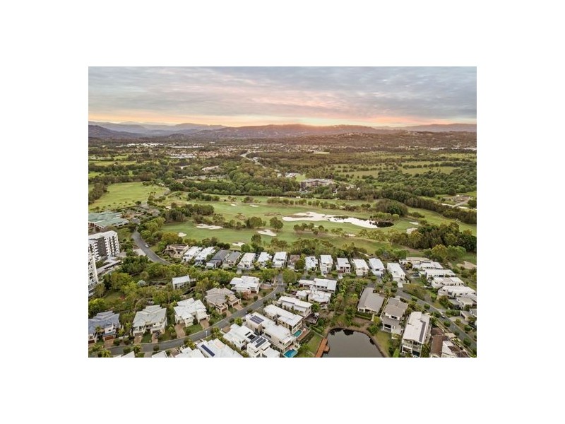 55 Nicklaus Court, Merrimac QLD 4226