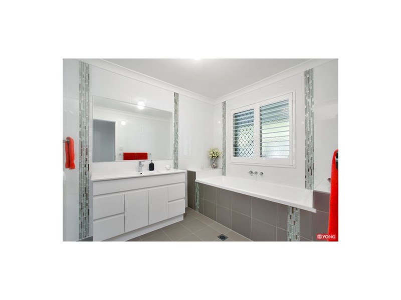 33 Boulia Street, Greenbank QLD 4124