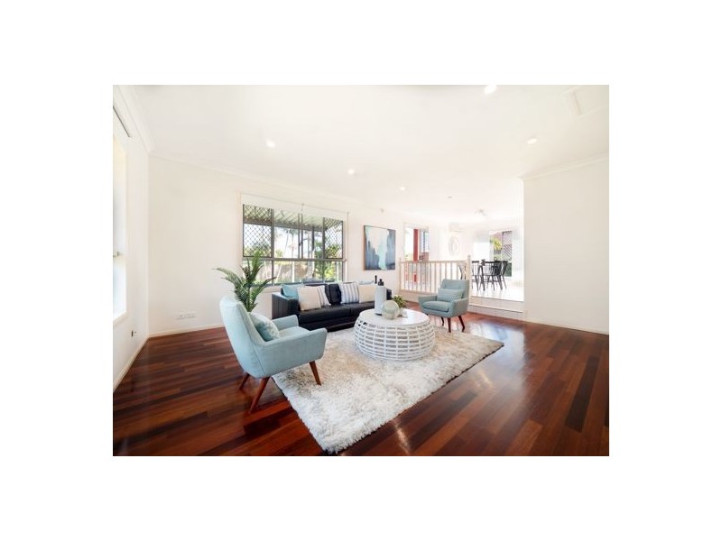 5 Goold Close, Robertson QLD 4109