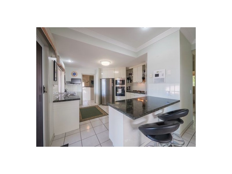 95 Davrod Street, Robertson QLD 4109