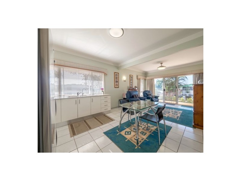 95 Davrod Street, Robertson QLD 4109