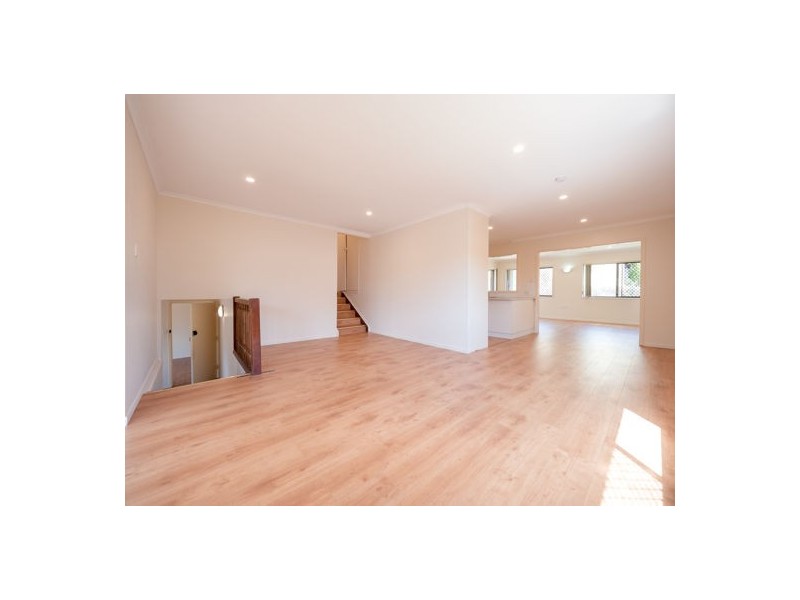 66 Grout Street, Macgregor QLD 4109