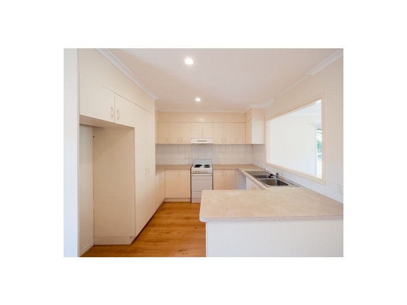 66 Grout Street, Macgregor QLD 4109