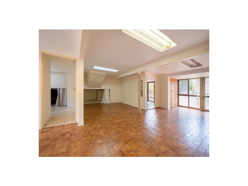 66 Grout Street, Macgregor QLD 4109