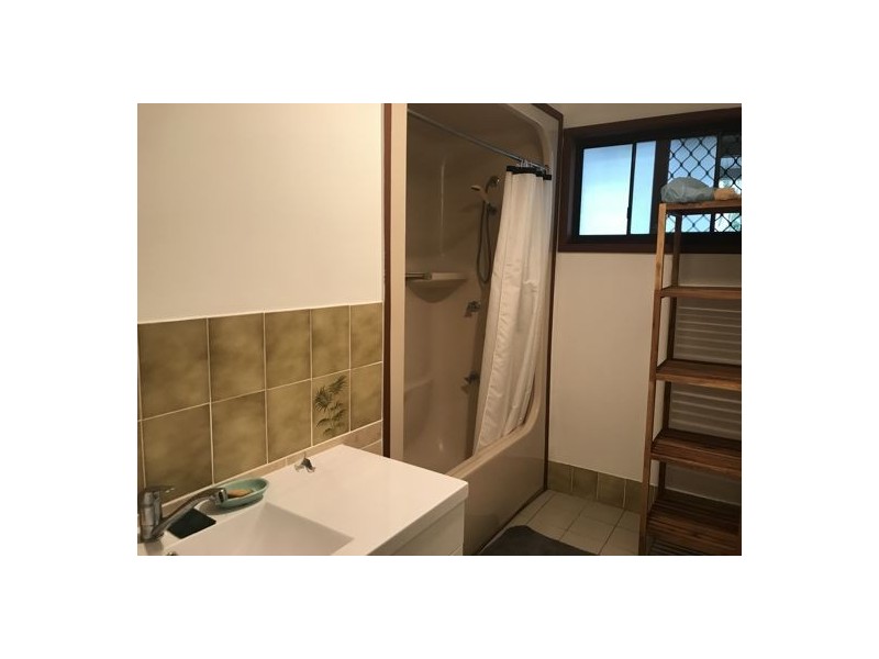 31-33 Isabel St, Loganlea QLD 4131