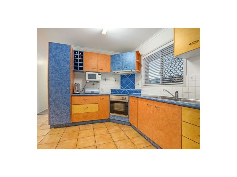 2 Kidd Street, Robertson QLD 4109