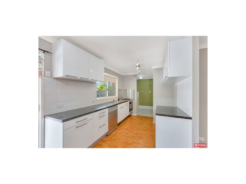 8 Lutton Court, Boronia Heights QLD 4124