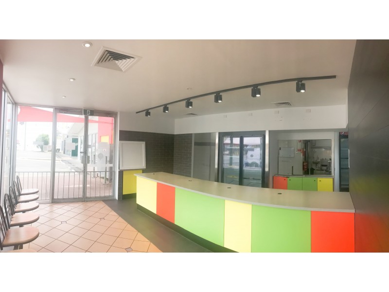 5 116-118 Wembley road, Logan Central QLD 4114