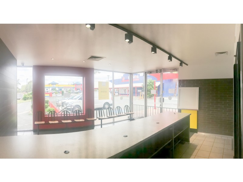 5 116-118 Wembley road, Logan Central QLD 4114