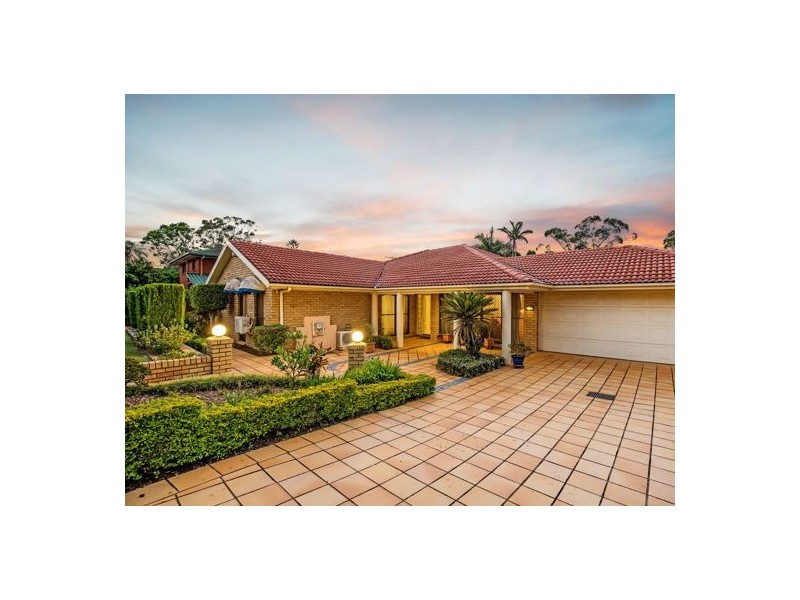 115 Davrod Street, Robertson QLD 4109