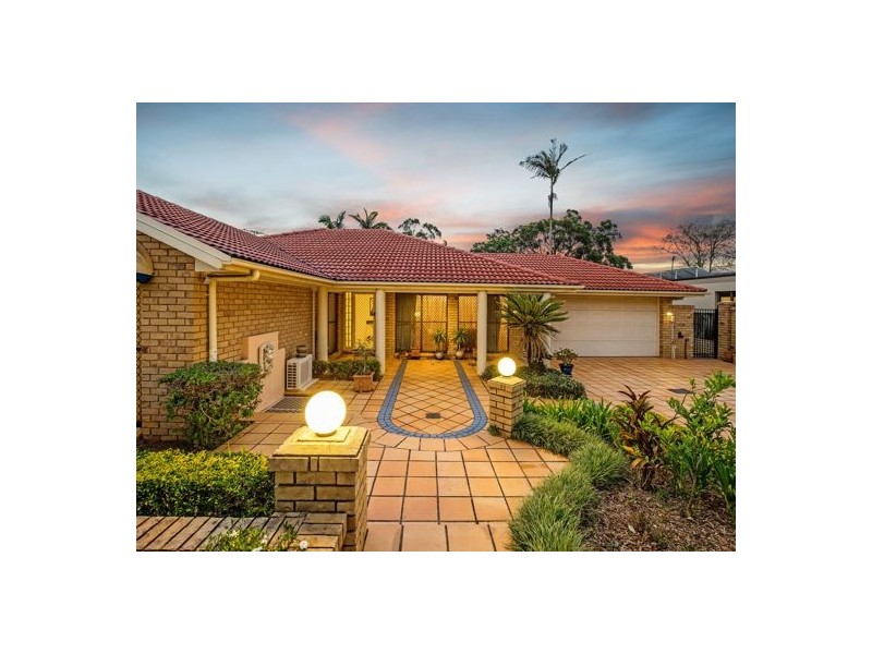 115 Davrod Street, Robertson QLD 4109