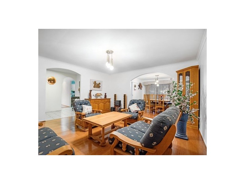 115 Davrod Street, Robertson QLD 4109