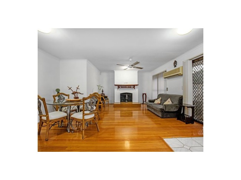 115 Davrod Street, Robertson QLD 4109