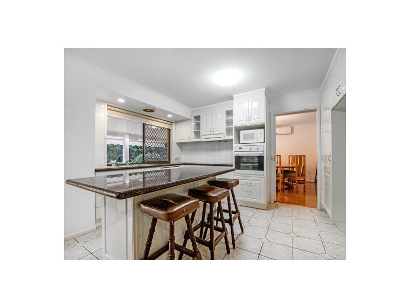 115 Davrod Street, Robertson QLD 4109