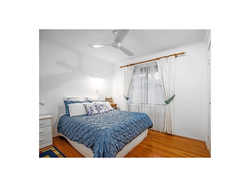 115 Davrod Street, Robertson QLD 4109