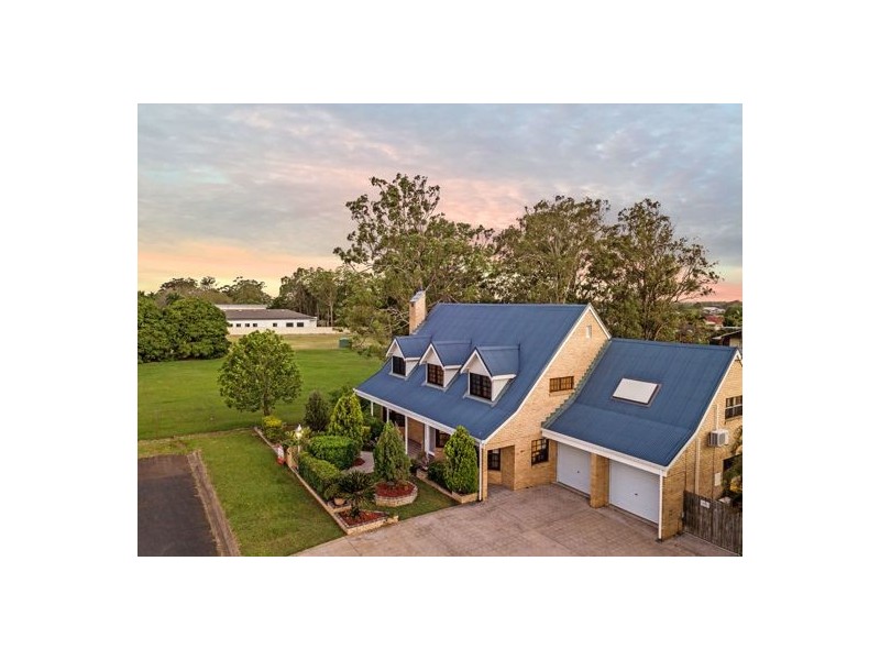 16 Orpheus Street, Robertson QLD 4109