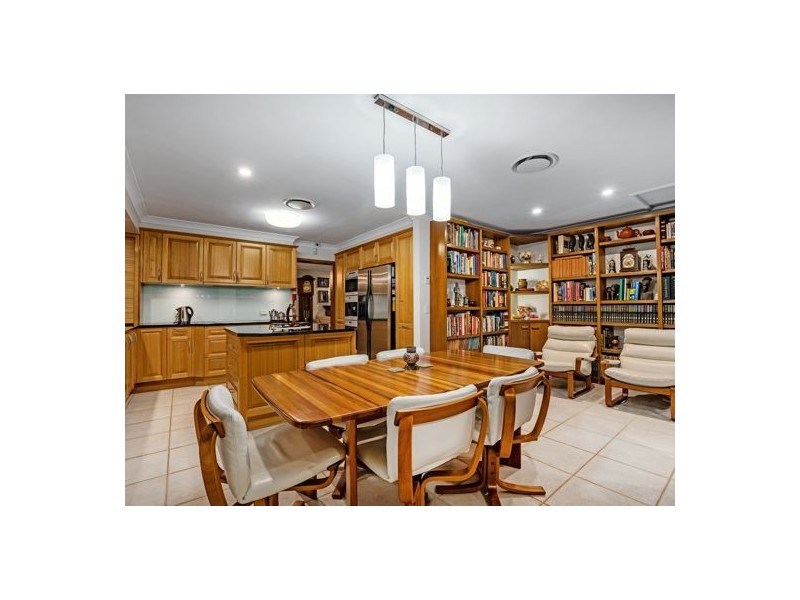 702 Musgrave Road, Robertson QLD 4109